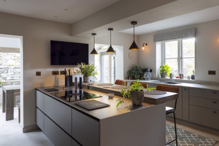 Nobilia kitchen island and breakfast bar